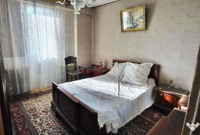 Apartament cu 3 camere decomandat în Tineretului - 2