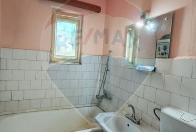 Apartament cu 4 camere semidecomandat în Central - 7