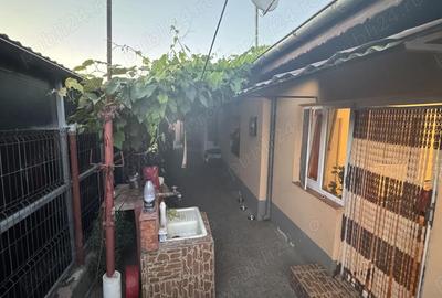 Casă cu 4 camere cu Teren 510 Mp în Năvodari - 3