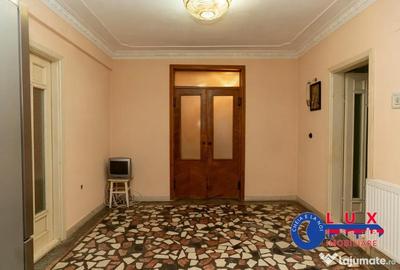 Apartament cu 3 camere decomandat în Pelican - 12