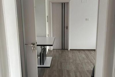 Apartament cu 3 camere decomandat în Central - 4