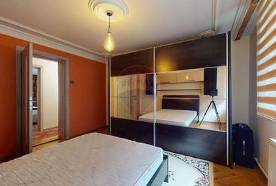 Casă cu 9 camere cu Teren 335 Mp în Valea Cerbului - 3