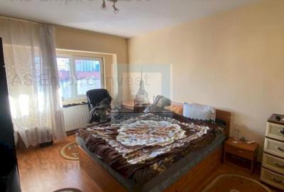 Ap 3 camere decomandat - zona Racadau - 9