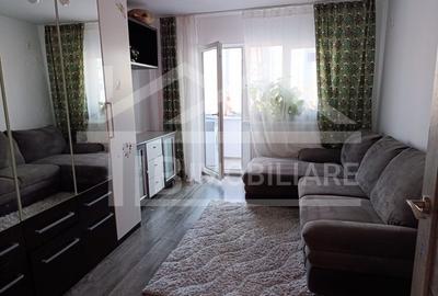 Apartament cu 3 camere decomandat în Dâmbu Pietros - 1