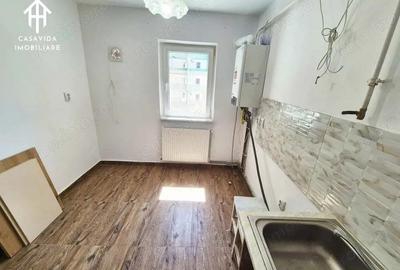 De vanzare apartament 2 camere Etaj 1 - 4