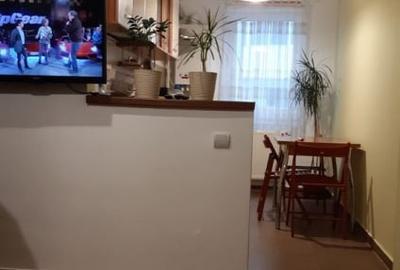 Apartament cu 2 camere decomandat, mobilat în Metalurgiei - 4