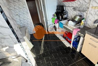 Apartament cu 3 camere semidecomandat în Giulești - 9