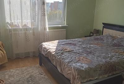 Apartament cu 2 camere decomandat în Micro 1 - 4