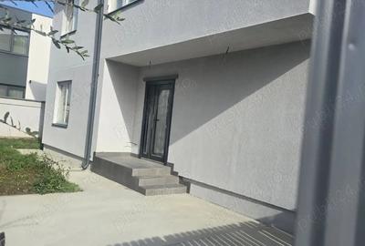 Casă cu 4 camere cu Teren 200 Mp în Cumpăna