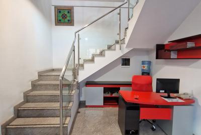 Piata Victoriei, Dorobanti, vila individuala, 8 camere, renovata integral 2015 - 10
