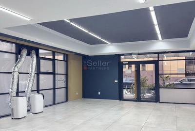 Spațiu comercial, de 78 mp, în Centrul Civic - 1