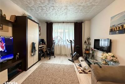 Apartament cu 3 camere decomandat în Cug - 6