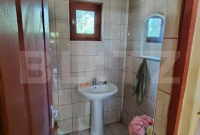 Casă cu 3 camere cu Teren 2240 Mp în Raciu - 2