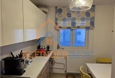 Apartament de vanzare cu 3 camere, zona Piata Alba Iulia - 5