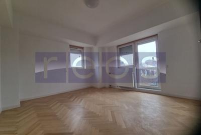 Apartament cu 4 camere decomandat în Unirii - 2