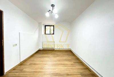 Spațiu comercial, de 121 mp, în Central - 3