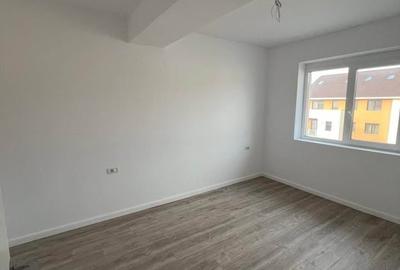 360 Grade Imobiliare oferă spre vânzare un apartament cu 3 camere,  Giroc - 2