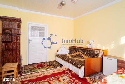 Casă cu 6 camere cu Teren 2223 Mp în Voinești - 3