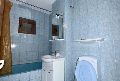 Apartament cu 3 camere decomandat în Central - 2