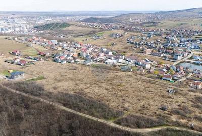 Teren de 1424 mp, în Hlincea - 7