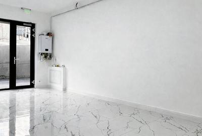 Spațiu comercial, de 40 mp, în Universității - 5