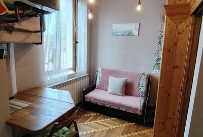 Apartament cu 2 camere decomandat în Central - 2