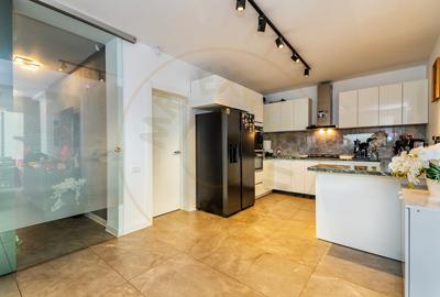 Casă individuală cu 4 camere cu Canalizare în Mioveni - 11