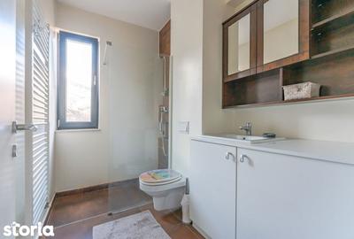 Apartament cu 2 camere, mobilat în Schei
