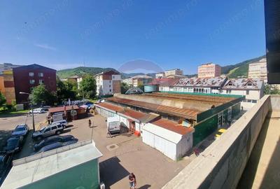 Spațiu comercial, de 552 mp, în Dărmănești - 10