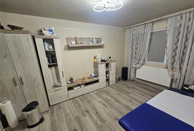 Resita, 2 Cam. Cf. 1, Renovat, Parter, Micro 1 - 1