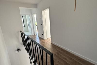 Duplex cu 4 camere cu Canalizare în Aradului - 19