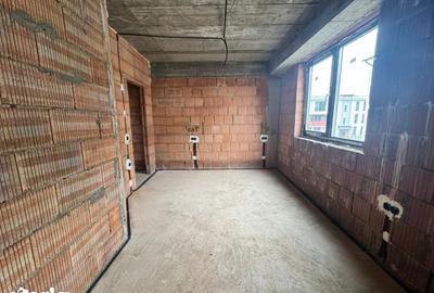 Apartament cu 3 camere în Central - 1