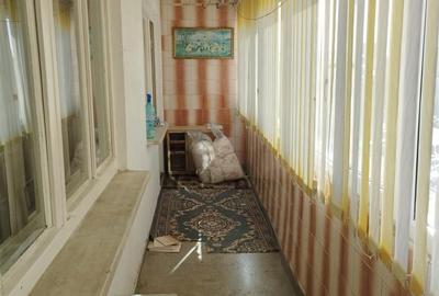 Apartament cu 3 camere decomandat în Berești - 16