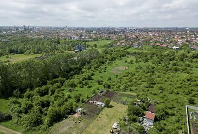 Teren de 906 mp, în Grădiște - 3