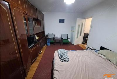 Apart 1 camera decomandat Sagului -Piata Doina parter - 3