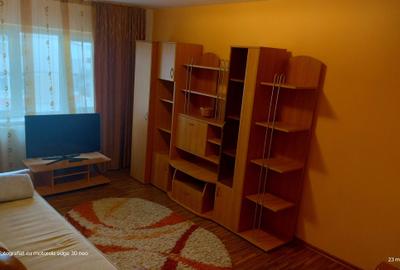 Apartament cu 2 camere decomandat în Central - 1