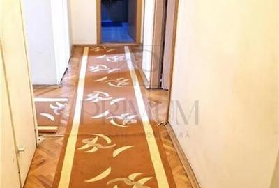 SAGUNA - 4 CAM - ETJ.2 - DECOMANDAT - 2 BAI - 2 BALCOANE - BOXA - CENTRALA - 5