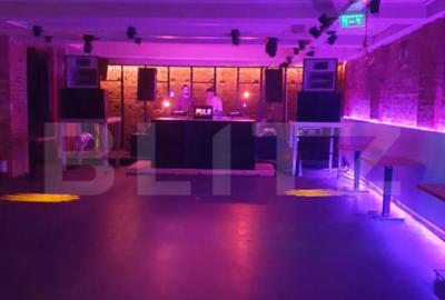 Spațiu comercial, de 639 mp, în P-ța Victoriei - 11