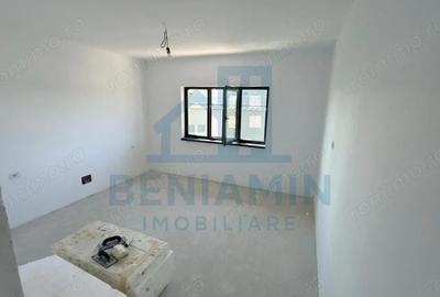 Casă cu Teren 456 Mp în Malu Mare - 9
