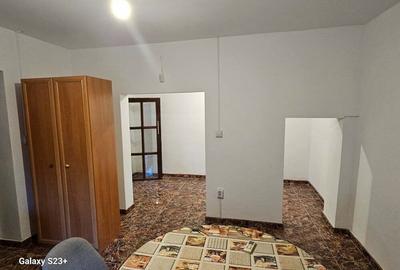 De inchiriat spatiu tip garsoniera ( dar nu pentru locuit ) - 4