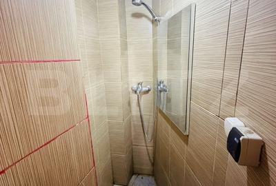 Camara camin cu loc de parcare si baie proprie-zona Florilor - 5