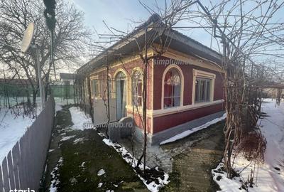 Casă cu 3 camere cu Teren 300 Mp în Glina - 1