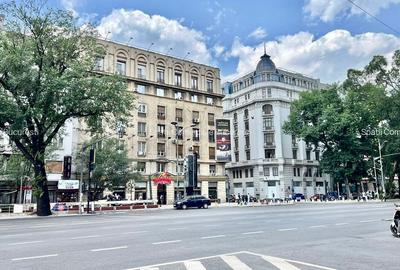 Spațiu comercial, de 50 mp, în P-ța Universității - 3