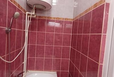 De vânzare – Garsonieră în Port, etaj 2 - 5
