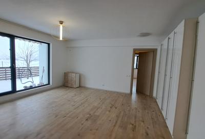 Apartament cu 4 camere semidecomandat, mobilat în Băneasa - 6