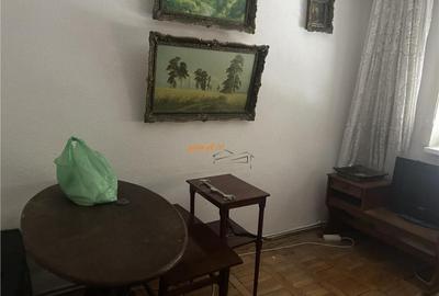 Apartament 3 camere , zona cartier Sud , decomandat ,72 mp , - 2