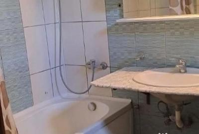 Casă cu 8 camere cu Teren 250 Mp în Agigea - 13