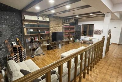 Casa cu 4 camere, 210 mp utili, teren cu 350 mp, Dambul Pietros - 1