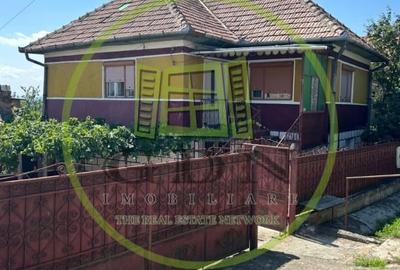 Casă individuală cu 4 camere cu Teren 2188 Mp în Rediu - 1