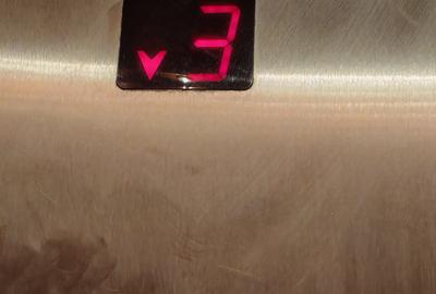 Casă cu 9 camere cu Canalizare în P-ța Romană - 16